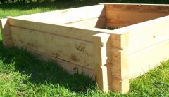 interlocking_garden_box.jpg